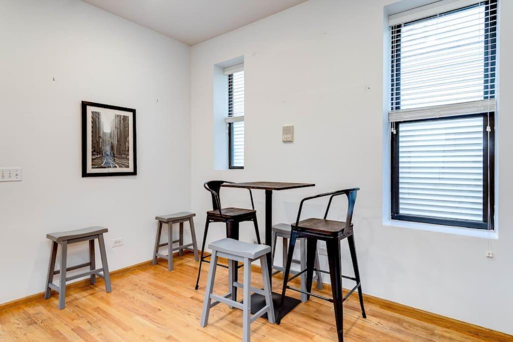 Central Chicago Suite2 Access To Patio Exterior foto